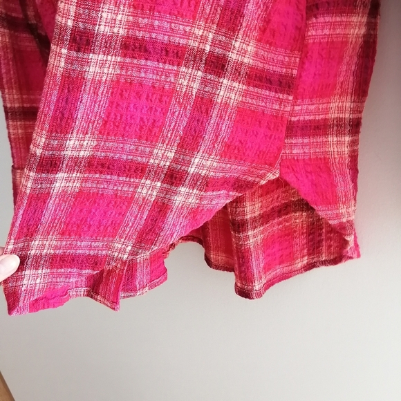 Anthropologie Pilcro Hadley Relaxed Pink Plaid Button Up Small - Picture 9 of 16